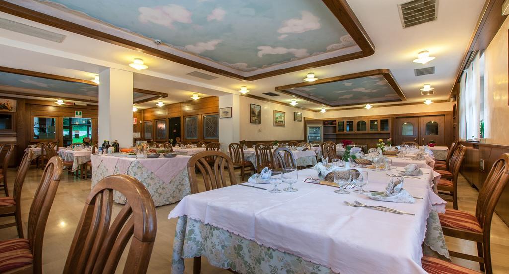 Albergo Sayonara Комано-Терме Экстерьер фото